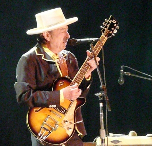 Rock das antigas invade os palcos da cidade