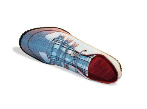 Lojas especializadas em customizar tênis atraem crianças e jovens