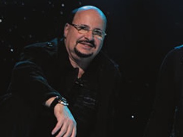 Artistas fazem cruzeiros da nostalgia