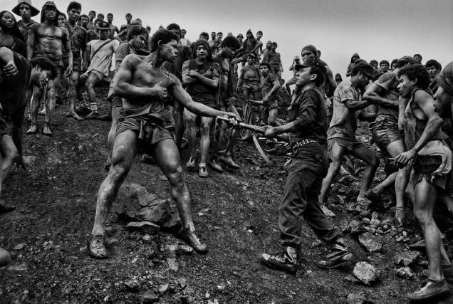 O Sal da Terra: documentário recebeu um Prêmio Especial na mostra Un Certain Regard em Cannes 2014 O Sal da Terra: documentário recebeu um Prêmio Especial na mostra Un Certain Regard em Cannes 2014