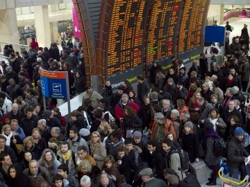 Capa 2256 - Aeroporto Charles de Gaulle