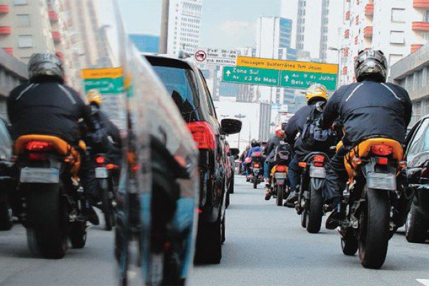 Governo de São Paulo lança programa para entregadores de apps