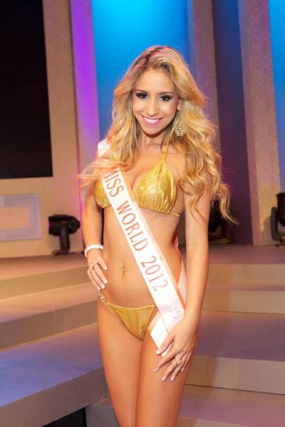 Ivy Giorge, da unidade Vila Olímpia, levou o título do Hooters Girl Internacional 2012