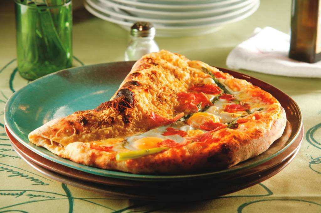 Pizza vendida por metro e mais esquisitices de dar água na boca