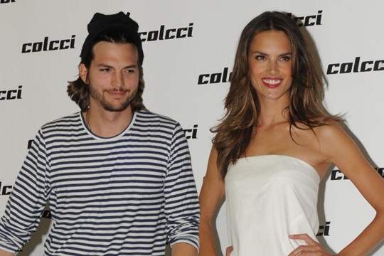 Ashton Kutcher e Alessandra Ambrósio - Terraço 2222