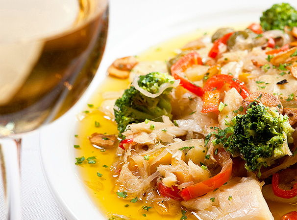 Como escolher vinhos para um bom almoço de Páscoa