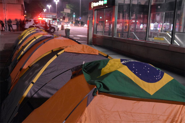 manifestantes-paulista