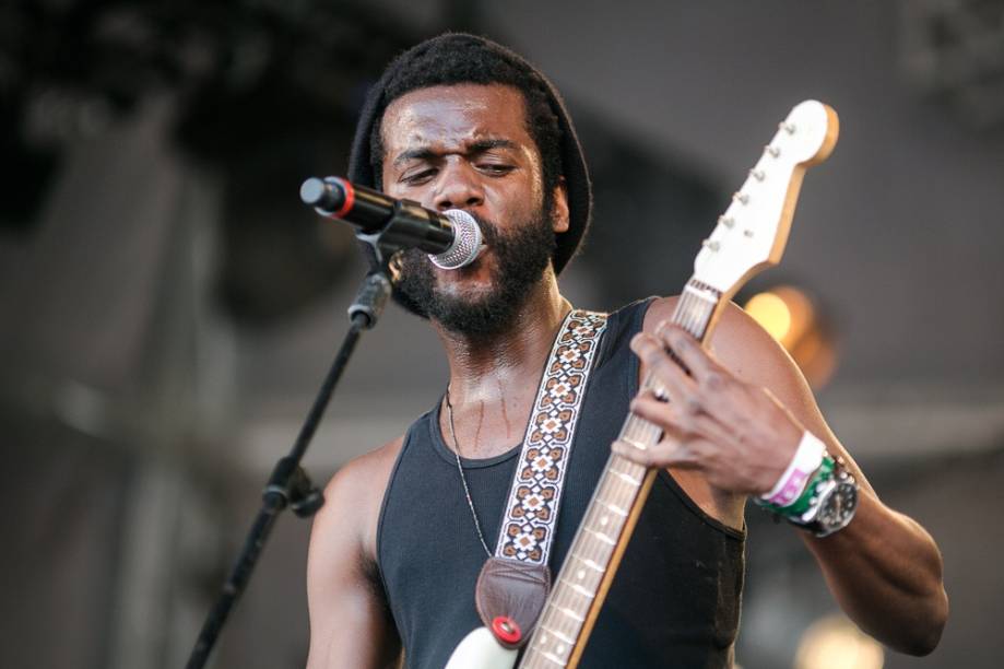 Gary Clark Jr. atendeu às expectativas do público no 2º dia do Lollapalooza 2013