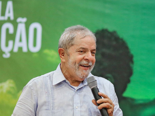 Lula assume ministério no governo Dilma