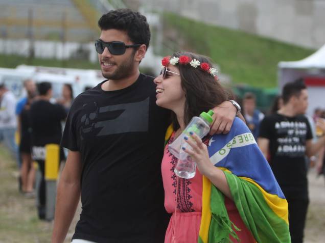 Manifestação musical: contra a presidente Dilma Manifestação musical: contra a presidente Dilma