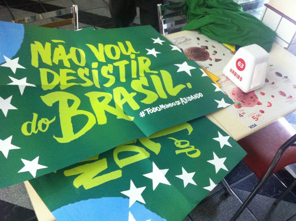 Habib’s faz campanha para apoiar manifestação anti-governo