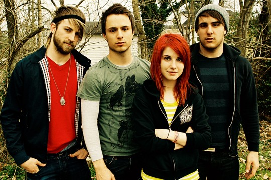 Integrantes do Paramore: show acontece neste domingo (20), no Credicard Hall