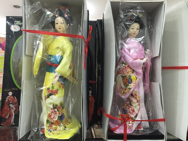 Bonecas japonesas (75 reais) Bonecas japonesas (75 reais)