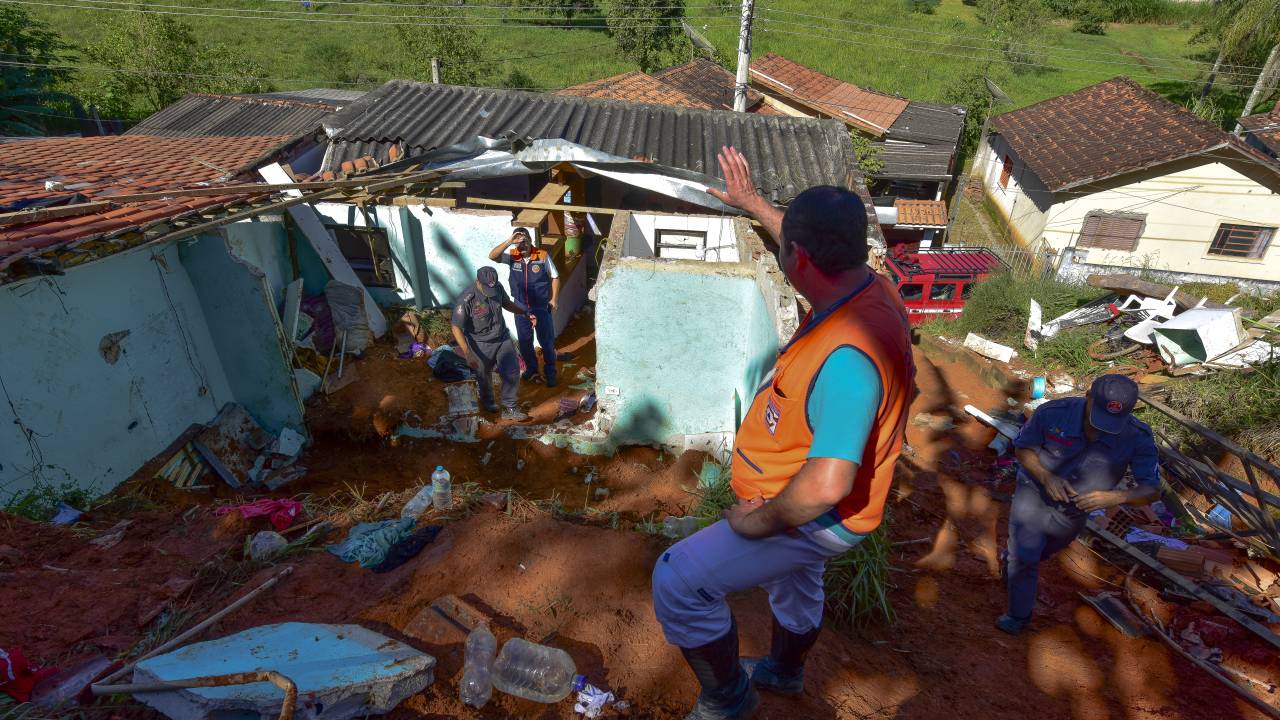 Deslizamento São José dos Campos