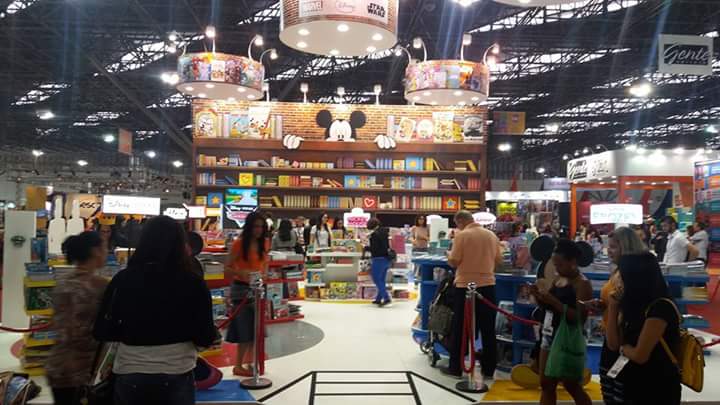Começa nesta sexta (26), no Anhembi, a Bienal do Livro de São Paulo
