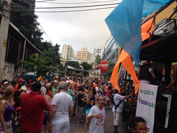 O bloco Fuá desfilou até a Praça Roosevelt