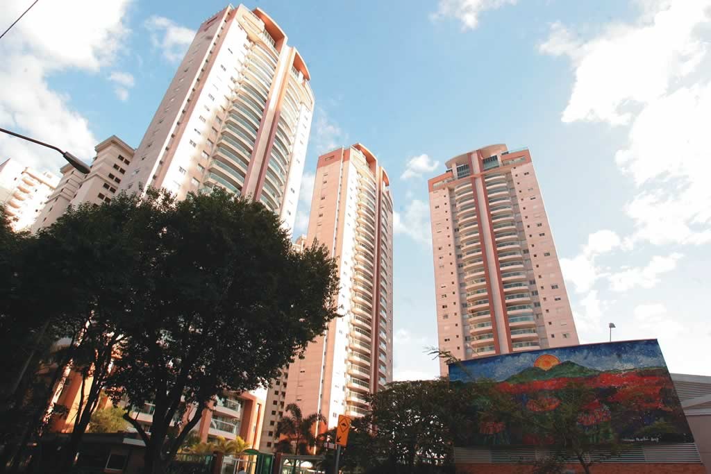 prédios_rua_carlos_weber