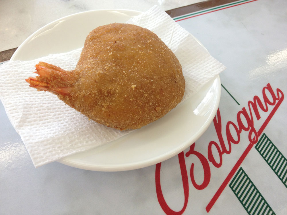 Bologna reabre na rua Augusta com novidades