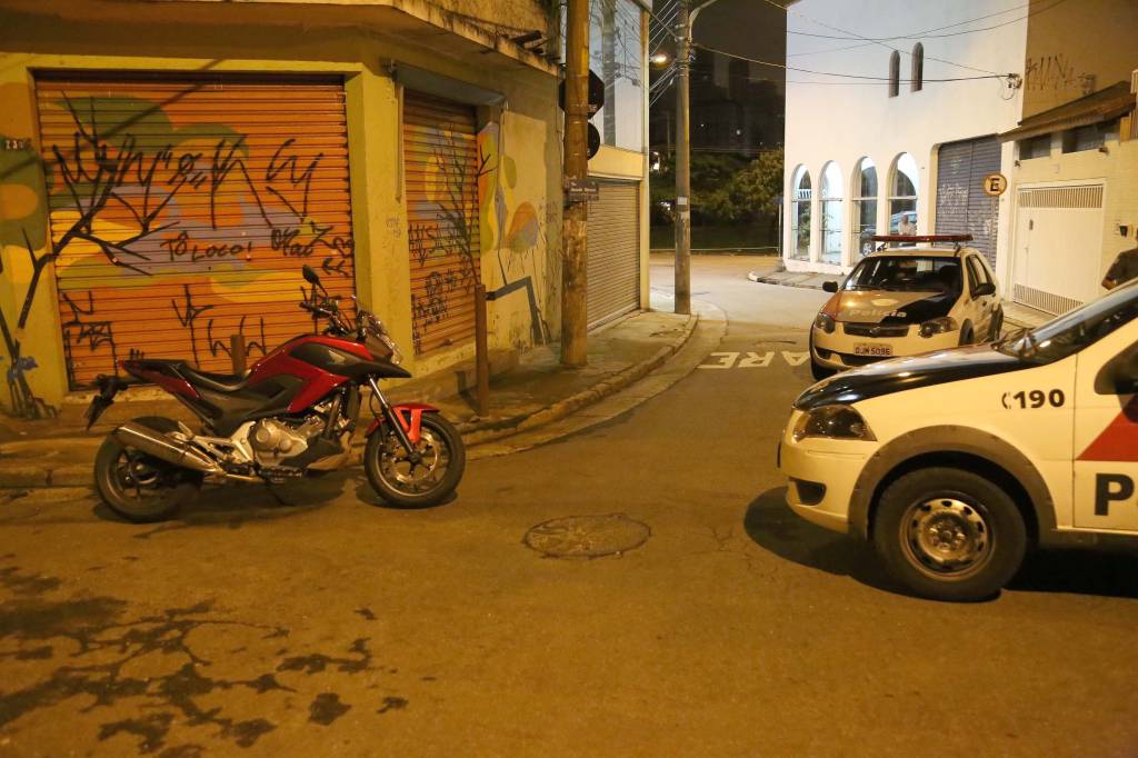 Policial militar reage a tentativa de assalto e mata criminoso