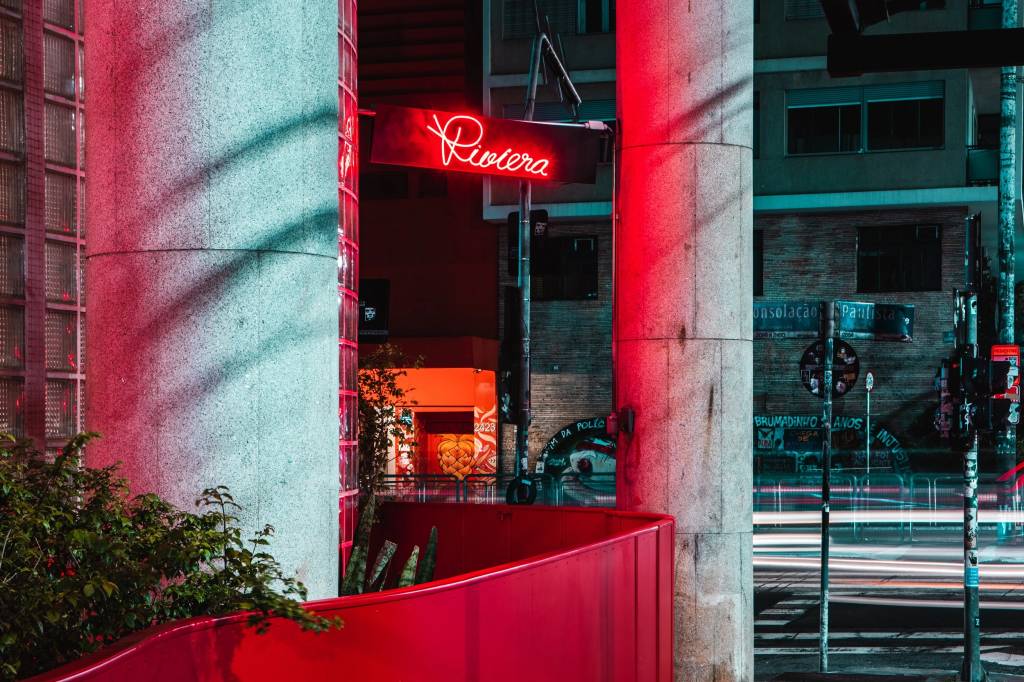 Fachada: em ponto privilegiado