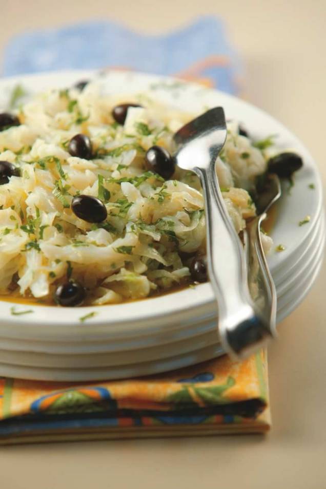 Bacalhau cru desfiado do Academia da Gula Bacalhau cru desfiado do Academia da Gula