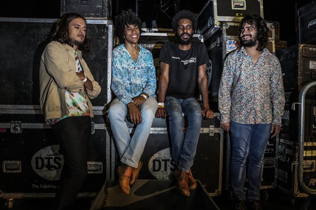Os músicos goianos do Boogarins Os músicos goianos do Boogarins