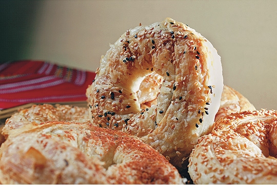 Tradição na Bulgária: as rosquinhas folhadas são chamadas de burekas Tradição na Bulgária: as rosquinhas folhadas são chamadas de burekas