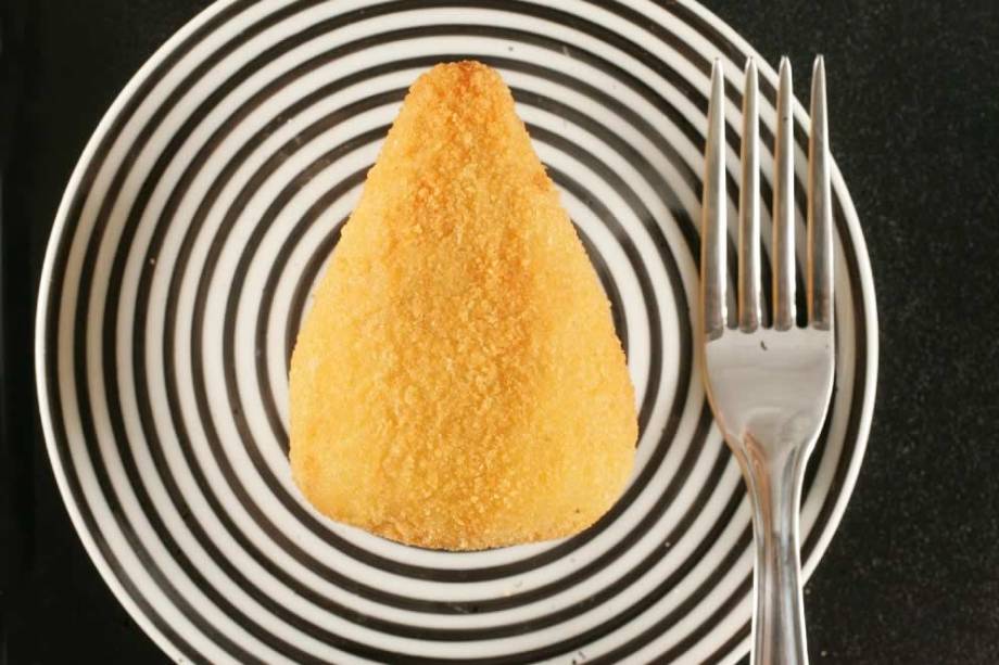 Cristallo: na doceria, fazem sucesso os salgados, como a coxinha