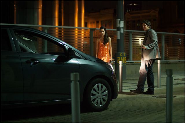 Divã a 2: comédia conta a história do casal Eduarda e Marcos que sofre com o desgaste no casamento Divã a 2: comédia conta a história do casal Eduarda e Marcos que sofre com o desgaste no casamento