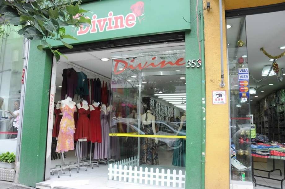 Divine: especializada em vestidos (longos e curtos) para ocasiões formais