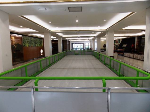 Pista de Patinação no Gelo - Market Place Pista de Patinação no Gelo - Market Place