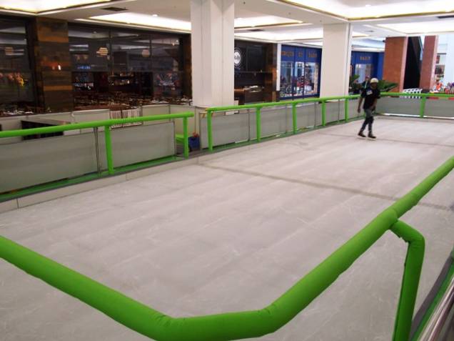 Pista de Patinação no Gelo - Market Place Pista de Patinação no Gelo - Market Place