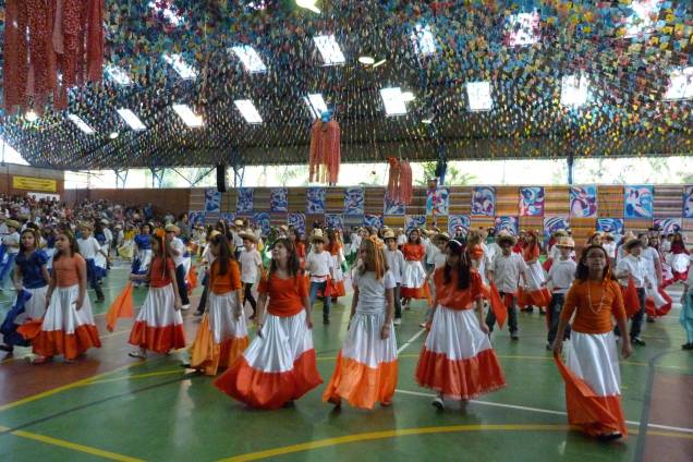 Festa Junina no Colégio Santa Maria recebe até nove mil pessoas Festa Junina no Colégio Santa Maria recebe até nove mil pessoas