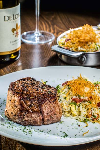 Filé-mignon com arroz biro-biro: à vontade no fleming’s family meal Filé-mignon com arroz biro-biro: à vontade no fleming’s family meal