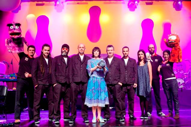 Pato Fu apresenta show do álbum Música de Brinquedo Pato Fu apresenta show do álbum Música de Brinquedo