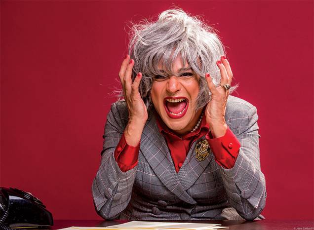 Nilton Bicudo em cena de Myrna Sou Eu: em cartaz no Teatro Augusta Nilton Bicudo em cena de Myrna Sou Eu: em cartaz no Teatro Augusta