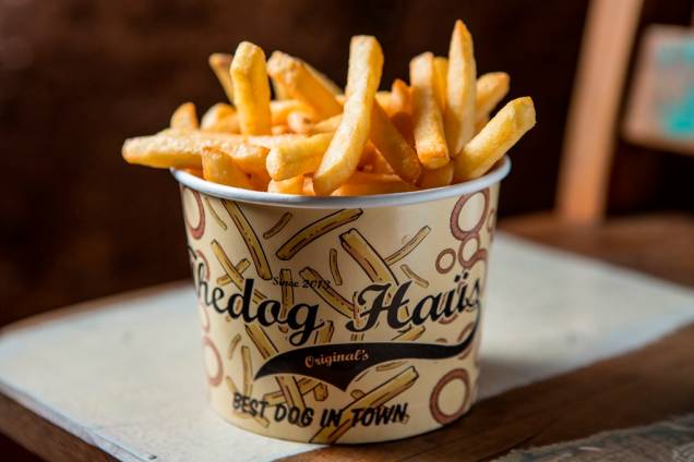 Para acompanhar, porção de fritas Para acompanhar, porção de fritas