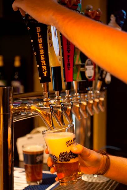 Com dupla vocação, o pequeno espaço é todo devotado à cerveja Com dupla vocação, o pequeno espaço é todo devotado à cerveja