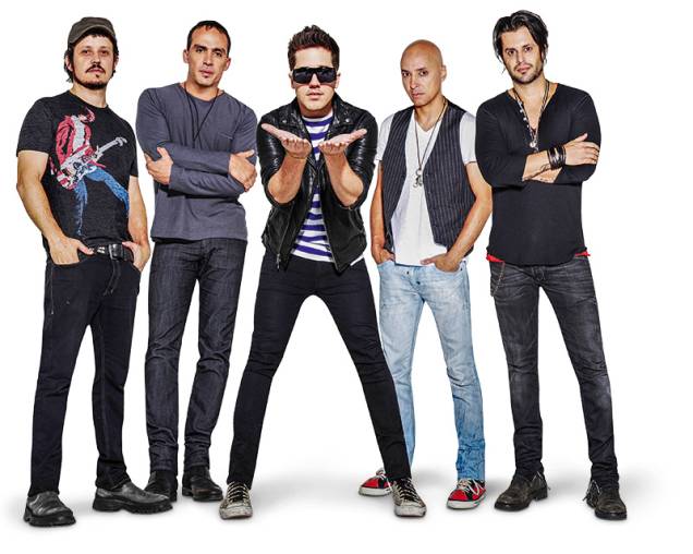 PJ, Márcio Buzelin, Rogério Flausino, Paulinho Fonseca e Marco Túlio PJ, Márcio Buzelin, Rogério Flausino, Paulinho Fonseca e Marco Túlio