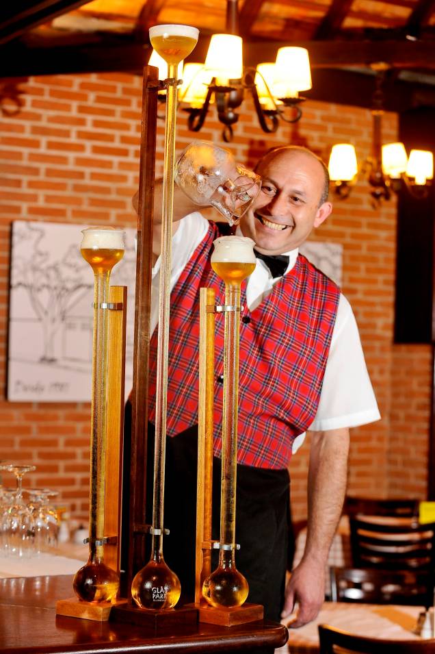 Konstanz: chope de metro embala noites inspiradas no Oktoberfest Konstanz: chope de metro embala noites inspiradas no Oktoberfest