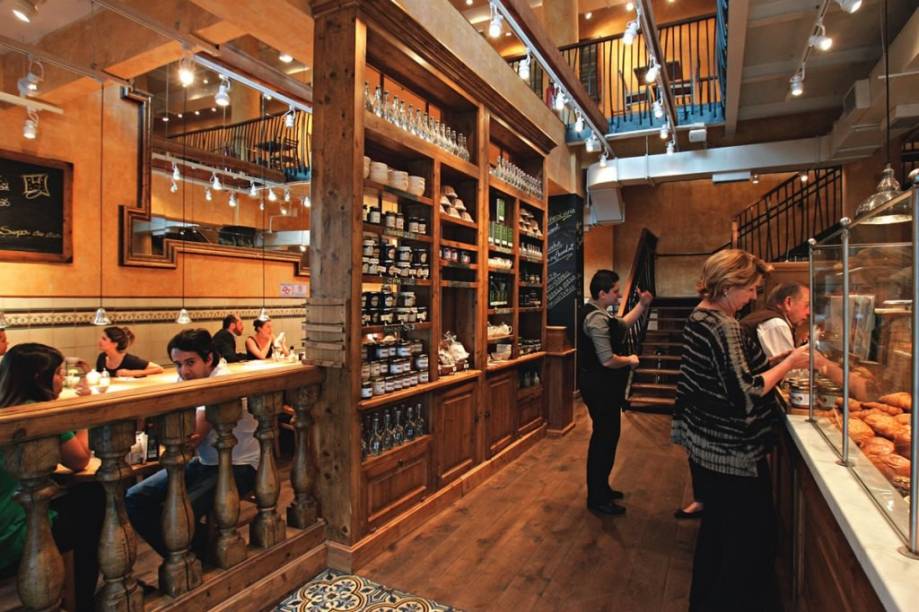 O salão da Vila Madalena: vitrine tentadora O salão da Vila Madalena: vitrine tentadora