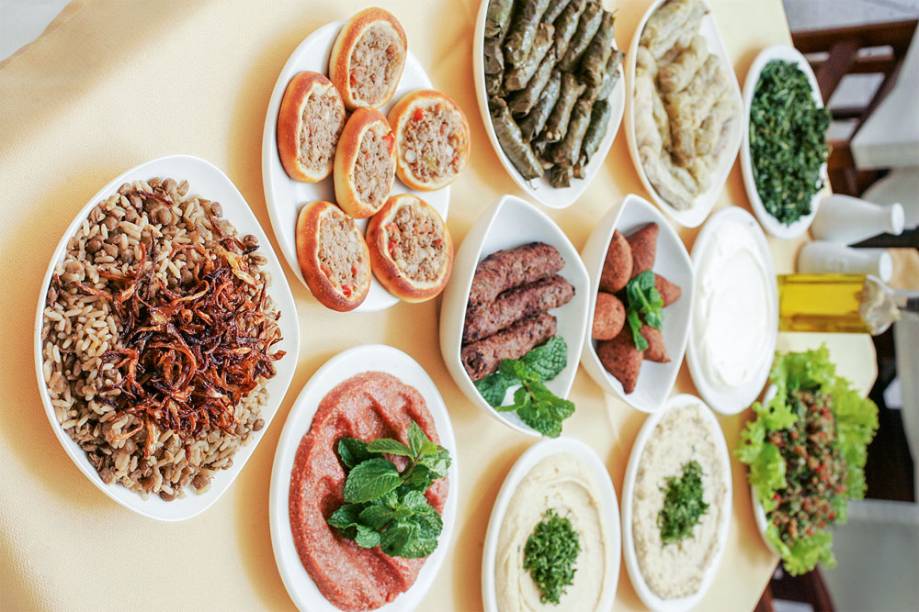 Monte Líbano: rodízio árabe Monte Líbano: rodízio árabe