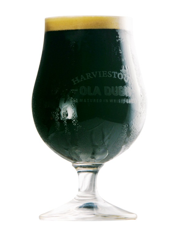 Harviestoun Dubh-18, old ale escocesa: maturada em tonéis de uísque