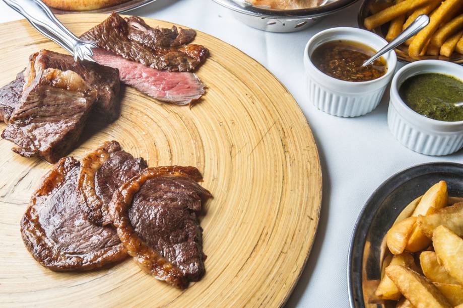 Melhor Rodízio: as cinco unidades paulistanas vendem 63 toneladas de carne Melhor Rodízio: as cinco unidades paulistanas vendem 63 toneladas de carne