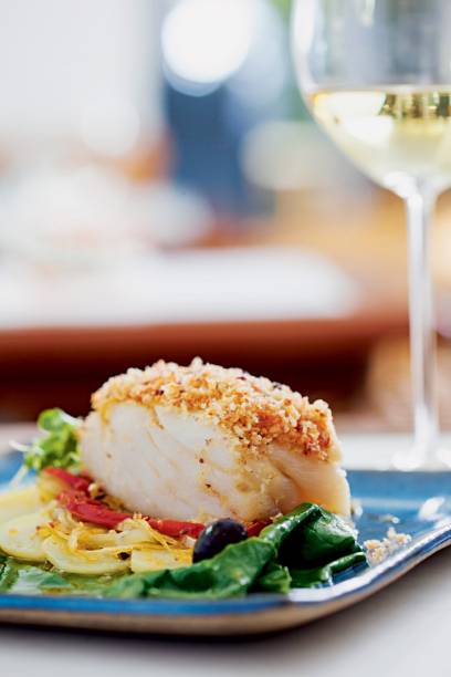 O lombo de bacalhau ao forno em crosta de pão, servido na sexta (29) no Amadeus, está entre as sugestões para a Semana Santa O lombo de bacalhau ao forno em crosta de pão, servido na sexta (29) no Amadeus, está entre as sugestões para a Semana Santa