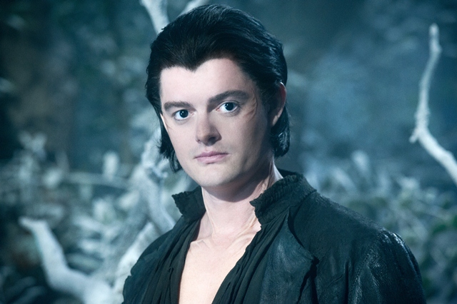 Malévola: o ator Sam Riley interpreta o personagem Diaval