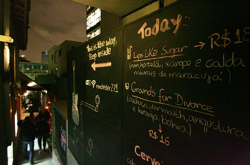 Lousa com as opções do dia Lousa com as opções do dia