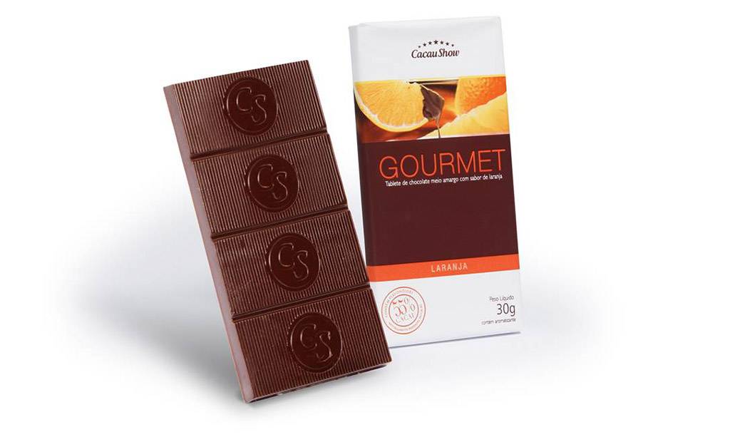 Tablete de chocolate meio amargo com sabor de laranja Tablete de chocolate meio amargo com sabor de laranja