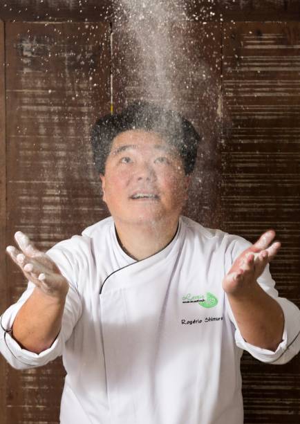 Rogério Shimura: 4 000 pessoas já passaram por sua escola de panificação Rogério Shimura: 4 000 pessoas já passaram por sua escola de panificação