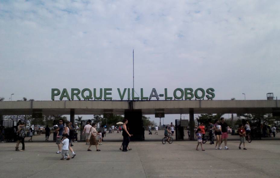 Entrada do Parque Villa-Lobos